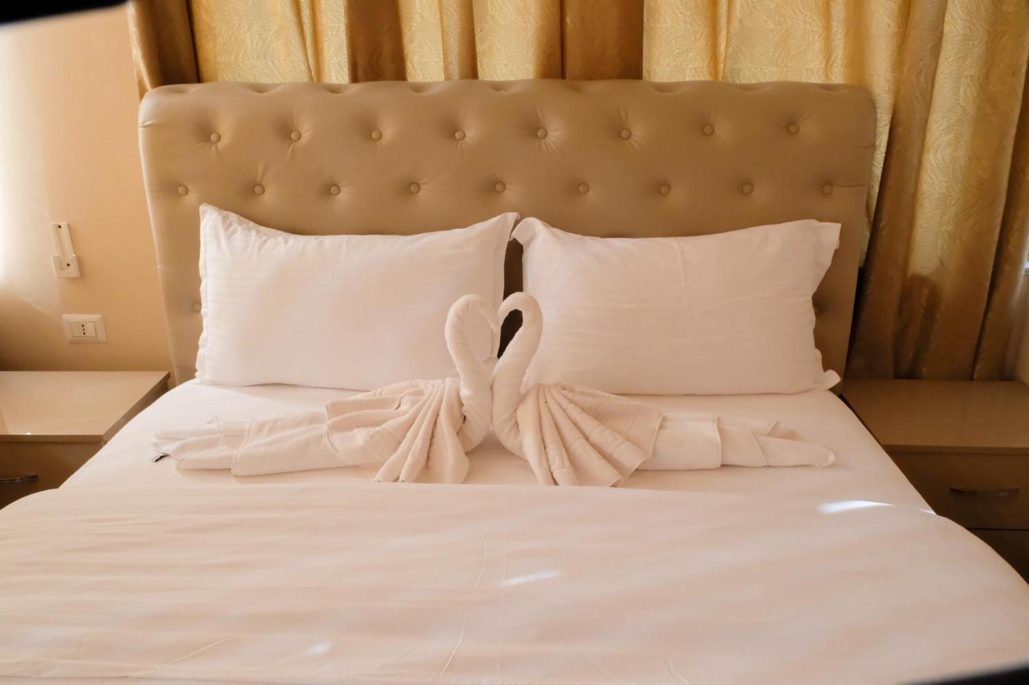 Buna Park Hotel Shkodër Eksteriør bilde